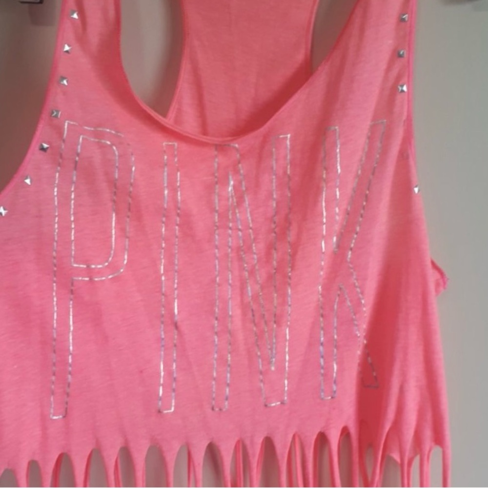 NWOT Victoria's Secret PINK Fringe Logo
Spellout Tank - Picture 3 of 4